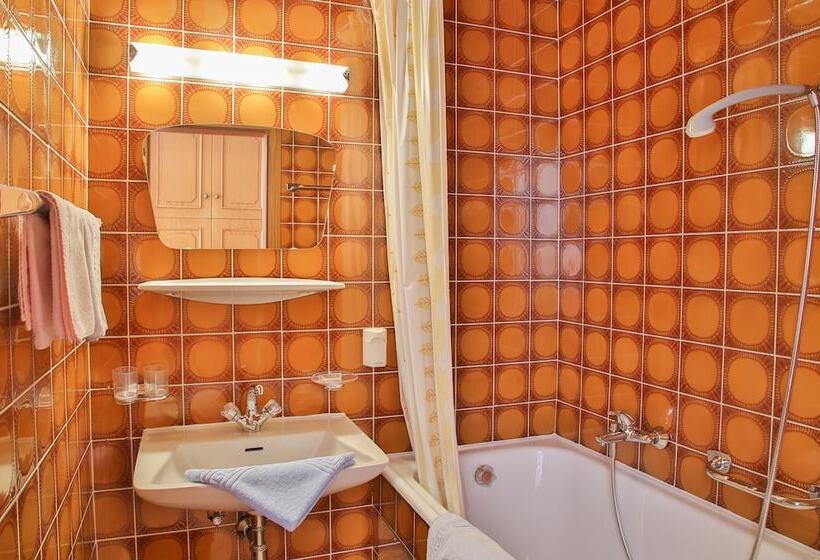 Deluxe Room Mountain View, Pension Neururer