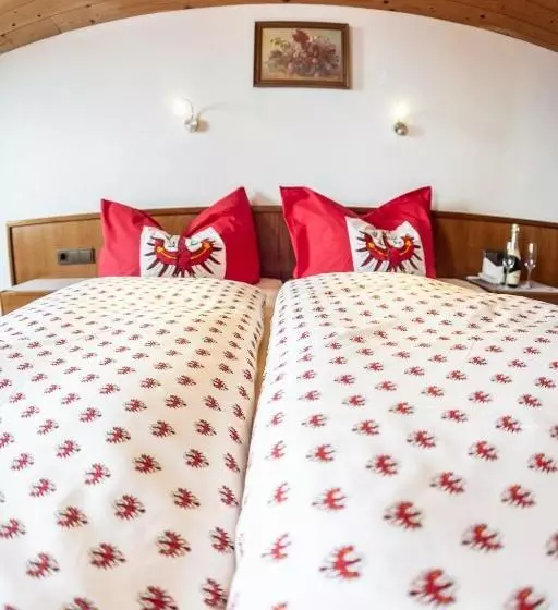 スイート, Ferienhotel Angerhof