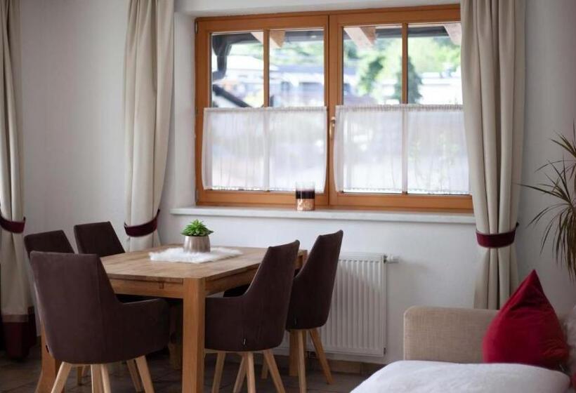 2ベッドルームアパートメント, Bruggerhof