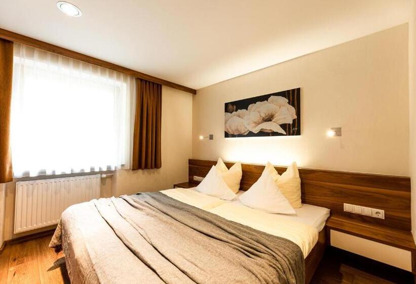 スーペリアファミリールーム, Edelweiss