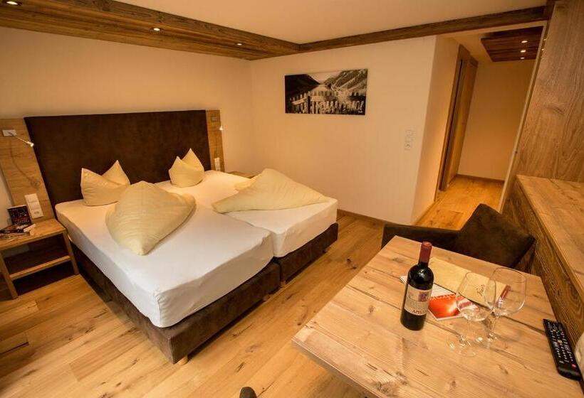 バルコニー付きデラックスルーム, Edelweiss