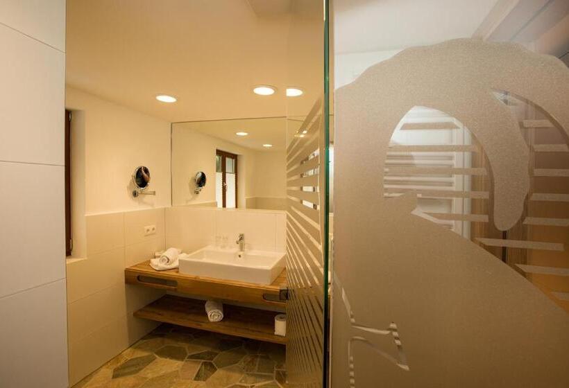 バルコニー付きデラックスルーム, Edelweiss