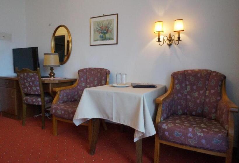 バルコニー付きスタンダードルーム, Egerthof