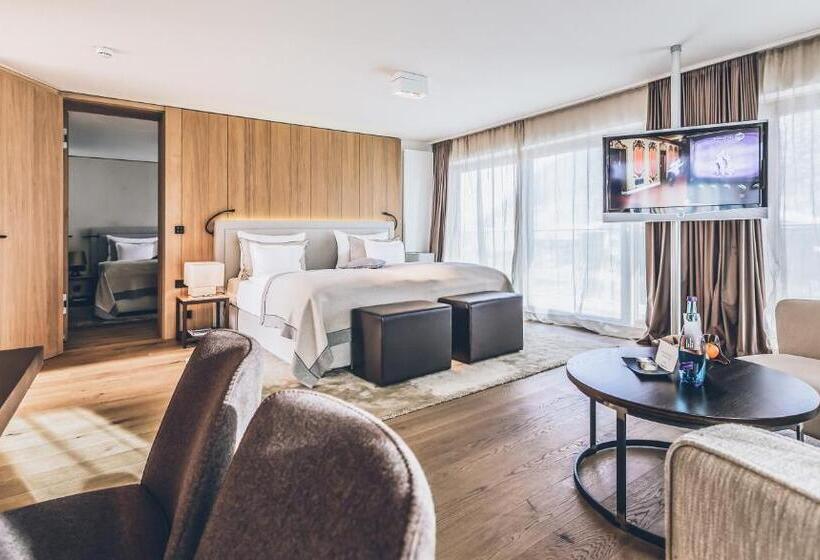 غرفة ديلوكس عائلية, Elizabeth Art