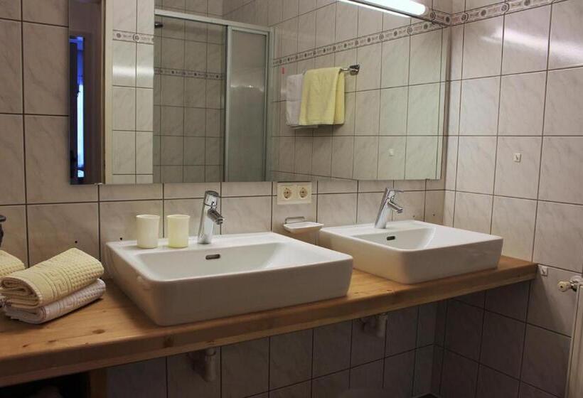 דירת דלוקס 2 חדרי שינה, Ferienland Stubai