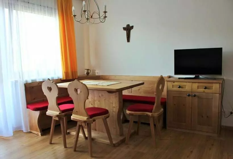 ２ベッドルームデラックスアパートメント, Ferienland Stubai