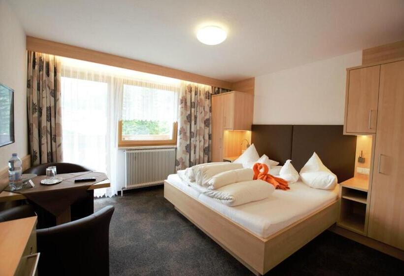 Comfort room with balcony, Frühstückspension Rehwinkl