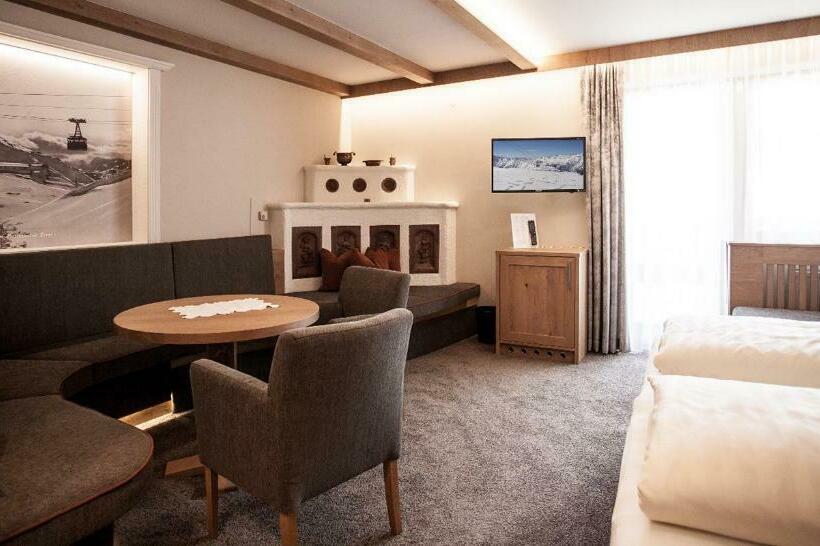 غرفة ديلوكس, Gramaser