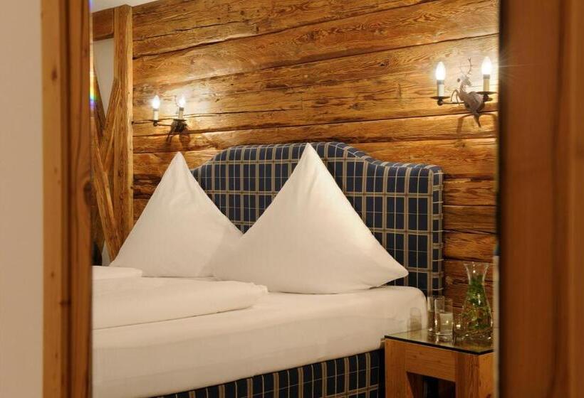 バルコニー付きジュニアスイート, Marten