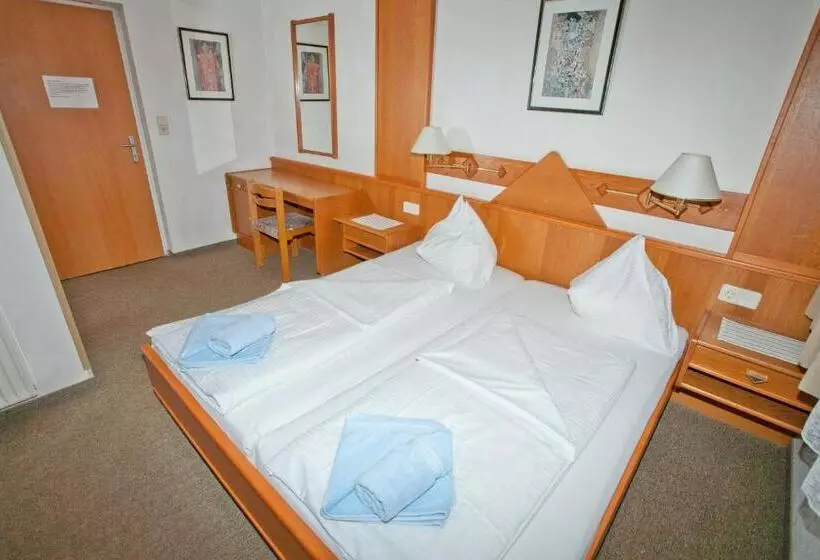 Standardzimmer, Seevilla Wochinz