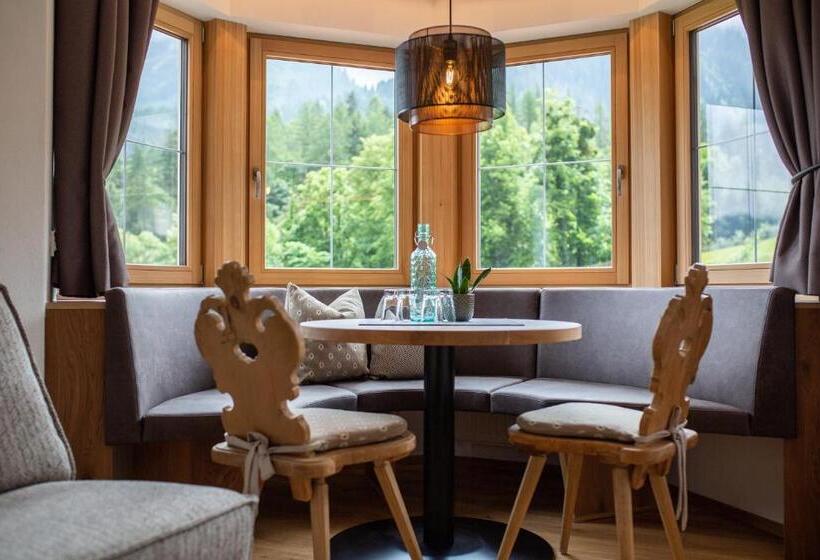 سوییت خانوادگی, Olympia Relax Hotel Leonhard Stock