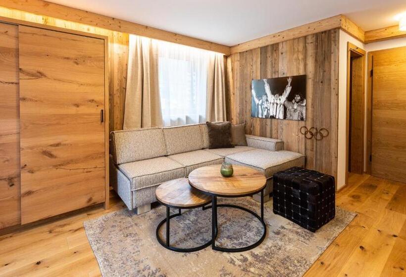 סוויטת ג'וניור, Olympia Relax Hotel Leonhard Stock