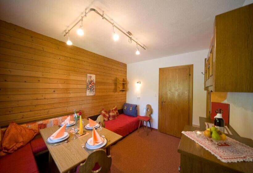 شقة غرفتين, Gästehaus Bergland