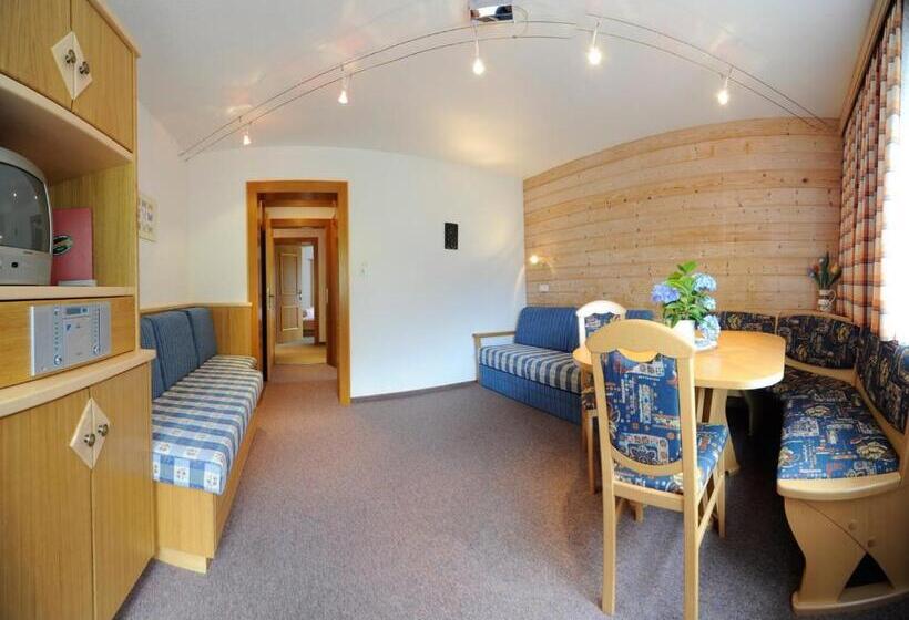 شقة غرفة نوم واحدة مزودة بشُرفة, Gästehaus Bergland