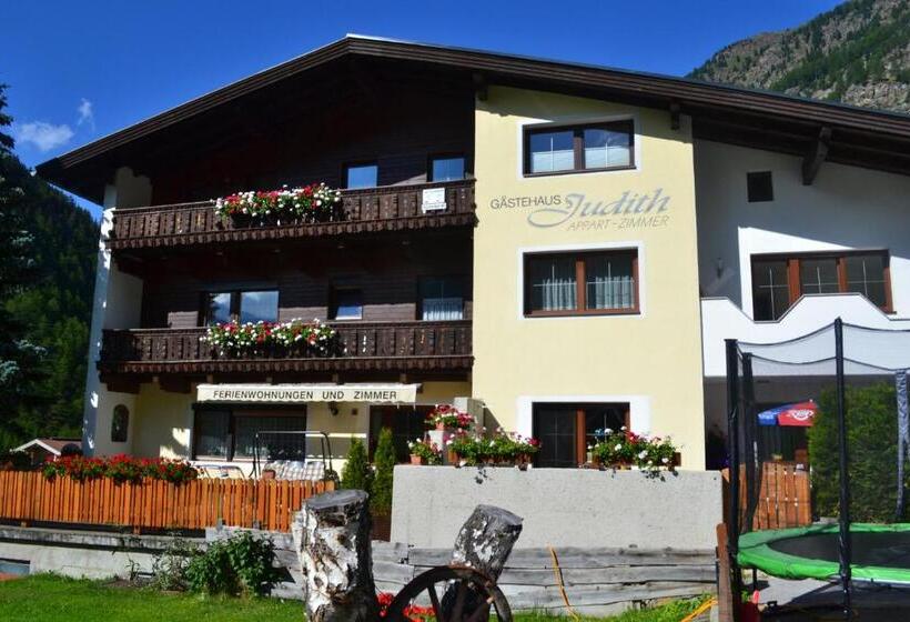 Apartamento Clássico 1 Quarto, Gästehaus Judith