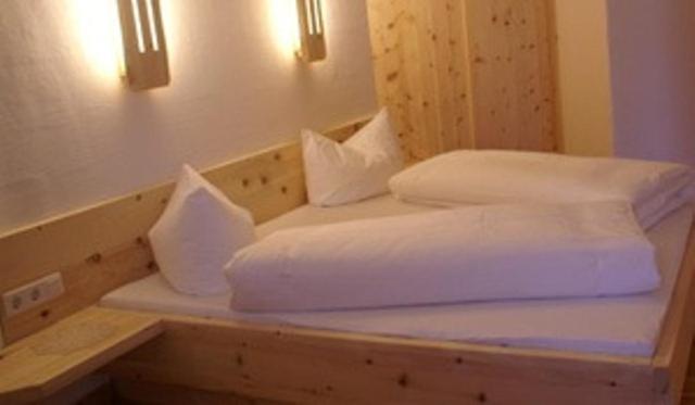 Апартаменты 3 Спальни, Kinderbauernhof Leneler
