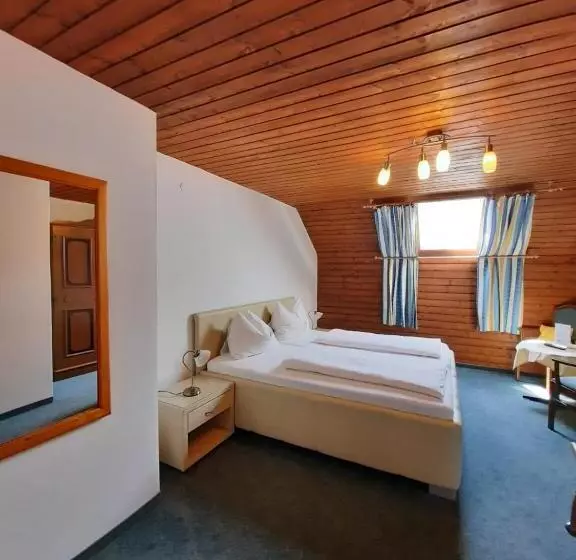 Economy-huone, Pension Kreuzinger, 5310 Tiefgraben