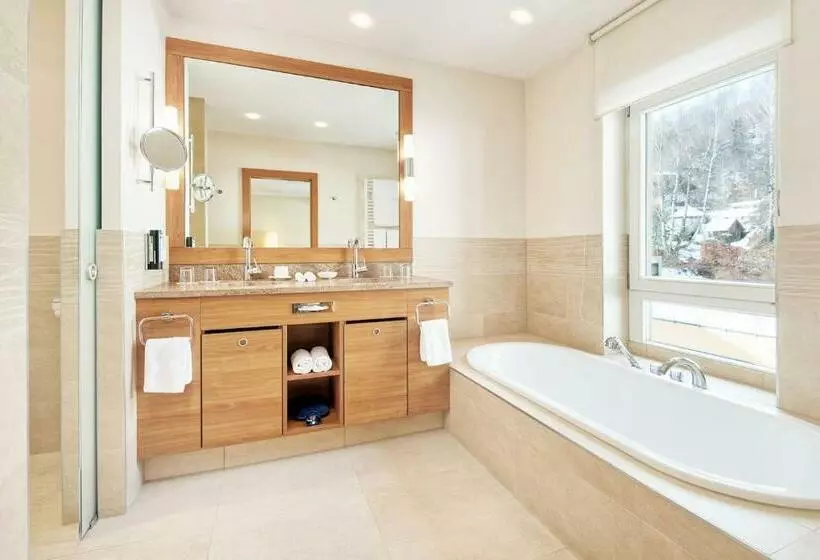 Junior Suite with Balcony, Das Ronacher Thermal Spa