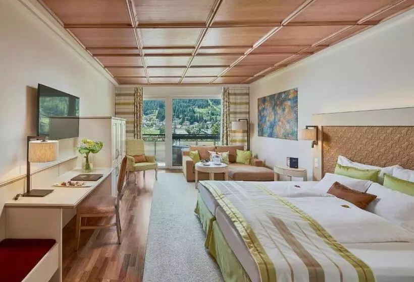 Junior Suite with Balcony, Das Ronacher Thermal Spa