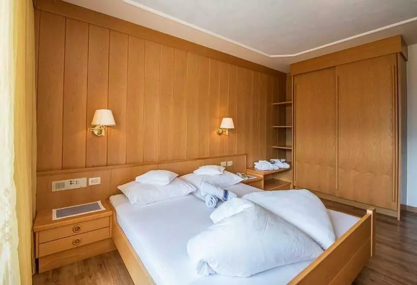 バルコニー付きスタンダードルーム, Glanzhof Hotel & Apartments