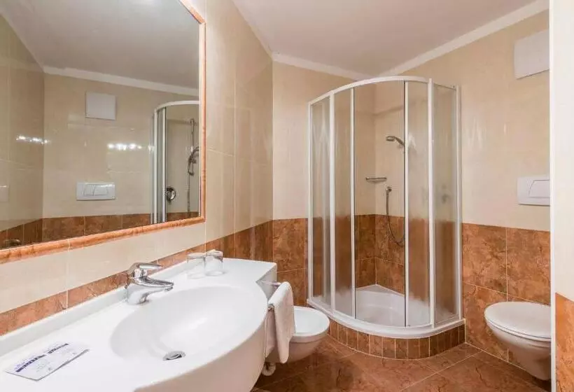 バルコニー付きスーペリアルーム, B&b Hotel Alpenrose Rooms & Apartments