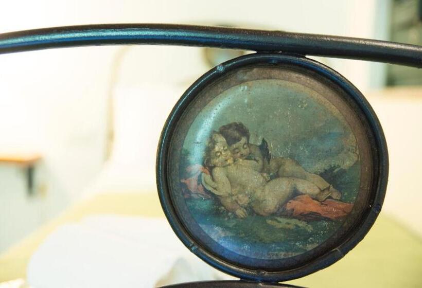 スタンダード4人部屋, Antico Borgo Etneo Agriturismo