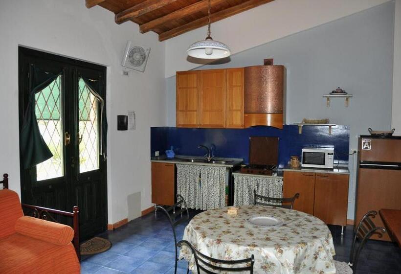 2ベッドルームハウス, Antico Borgo Etneo Agriturismo
