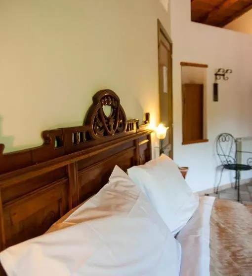 اتاق استاندارد, Antico Borgo Etneo Agriturismo