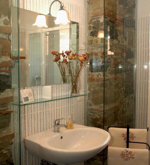 スタンダードルーム, Antico Borgo Etneo Agriturismo