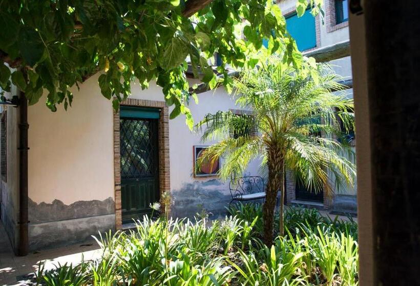 2间卧室的房子, Antico Borgo Etneo Agriturismo