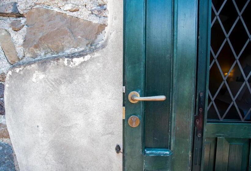 スタンダードルーム, Antico Borgo Etneo Agriturismo