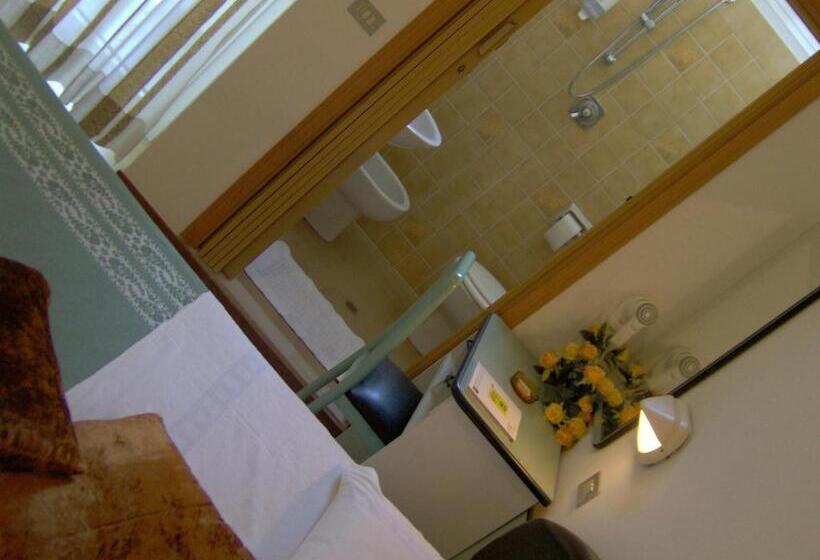 غرفة إقتصادية, Cavalluccio Marino