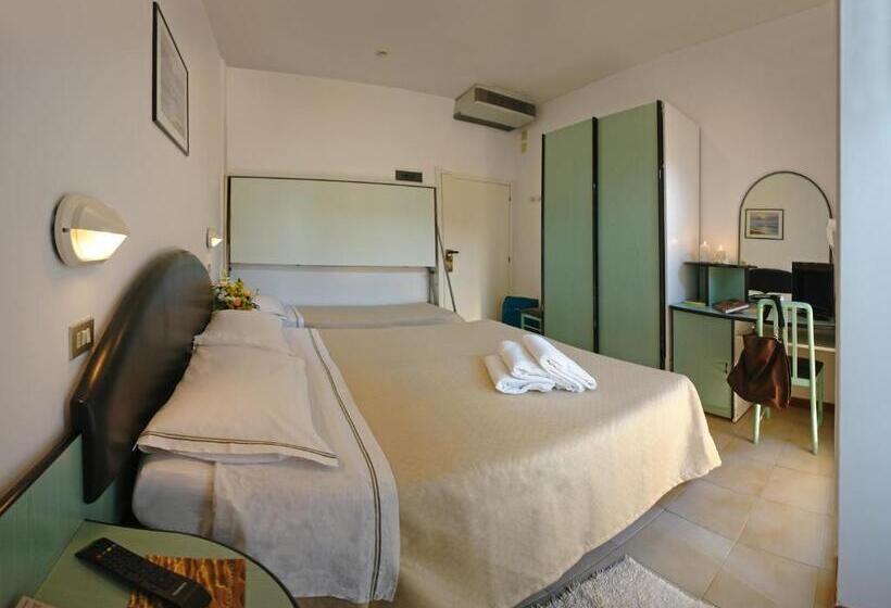 غرفة إقتصادية ثلاثية, Cavalluccio Marino