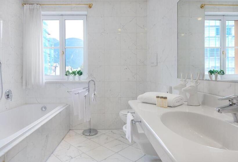 חדר סופריור, Goldene Rose