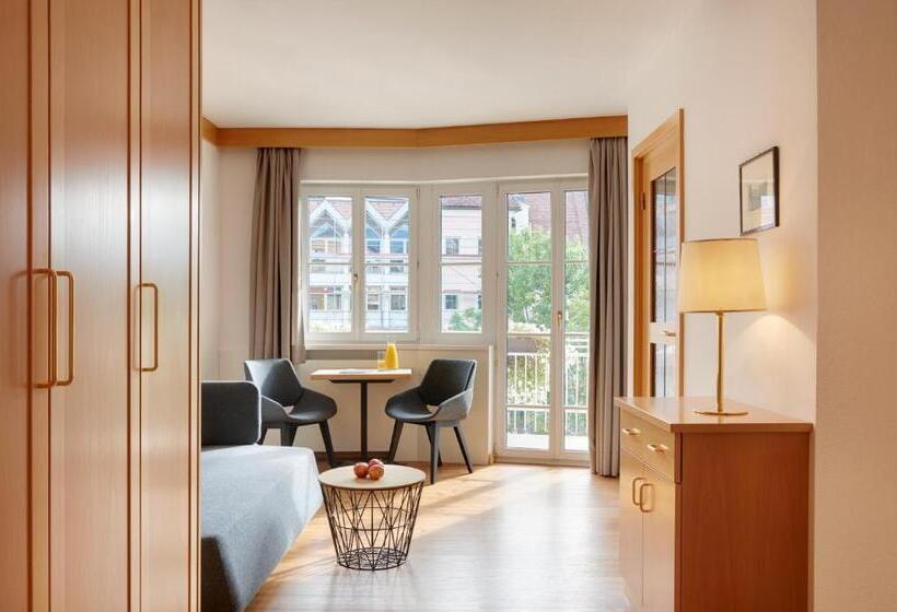 חדר סופריור, Goldene Rose