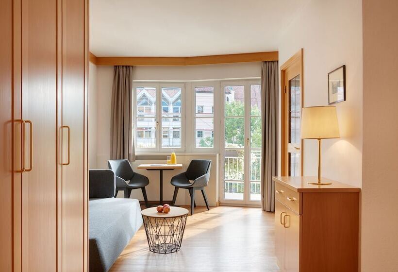 חדר סופריור, Goldene Rose