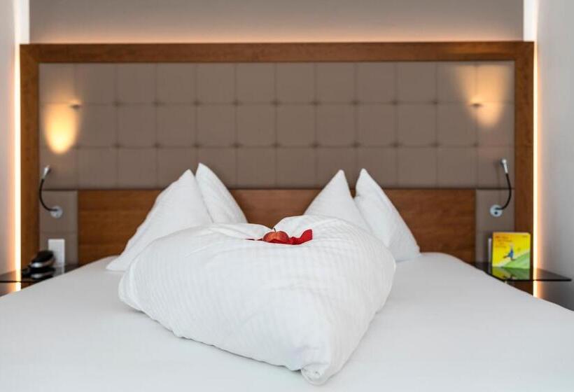 חדר בסיסי, Goritschnigg