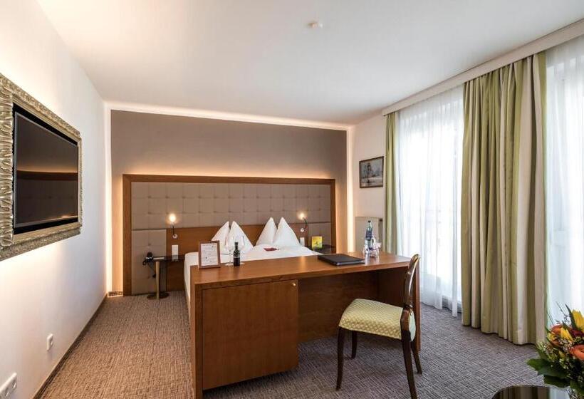 חדר בסיסי, Goritschnigg