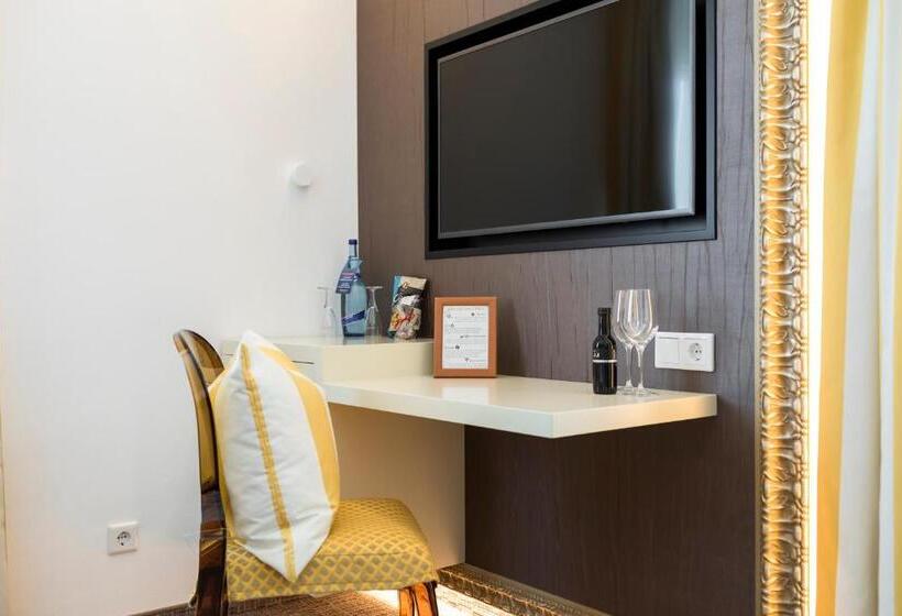 חדר בסיסי, Goritschnigg