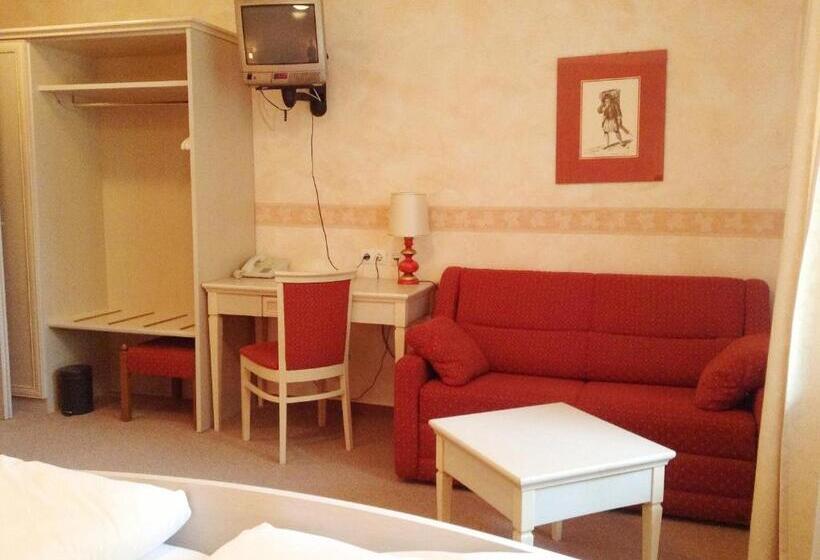 غرفة قياسية, Grünes Türl