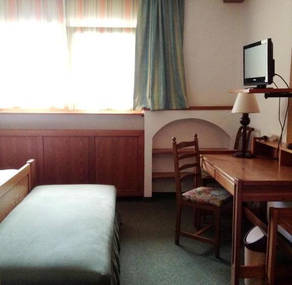 غرفة قياسية, Grünes Türl