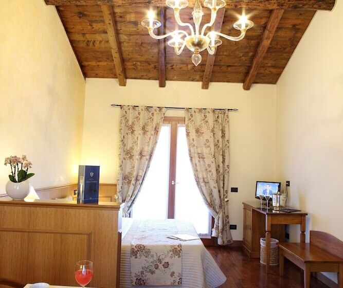 חדר סופריור, Isola Di Caprera