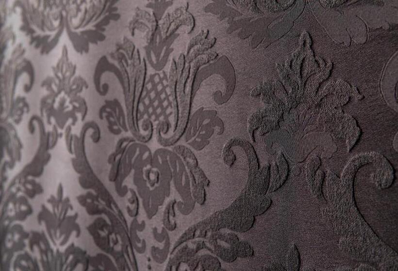 اتاق لوکس با چشم‌انداز, Locanda Leon Bianco On The Grand Canal