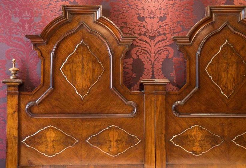 اتاق خانوادگی, Locanda Leon Bianco On The Grand Canal