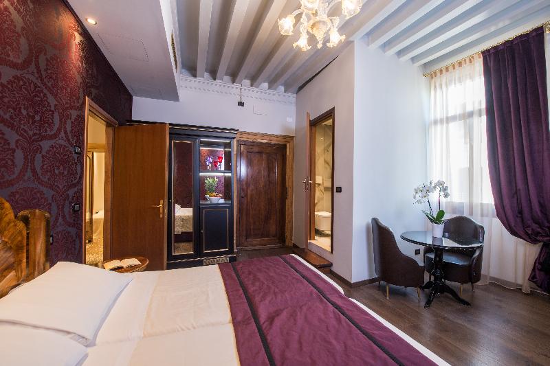 اتاق سوپریور, Locanda Leon Bianco On The Grand Canal