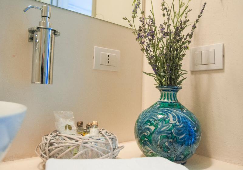 Номер Стандарт Вид на Море, Relais Casina Miregia