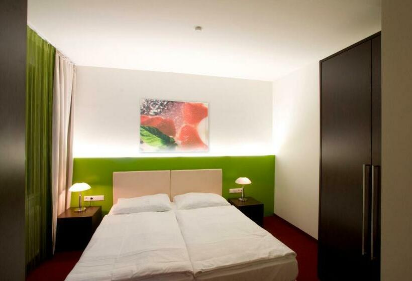 ジュニアスイート, Restaurant Pusswald