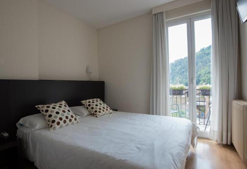 اتاق سوپریور, Serenella