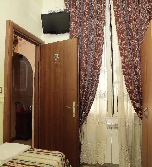 Habitación Estándar Individual, Sol Levante