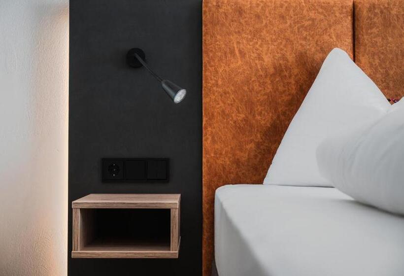 اتاق خانوادگی, Landhotel Prielbauer